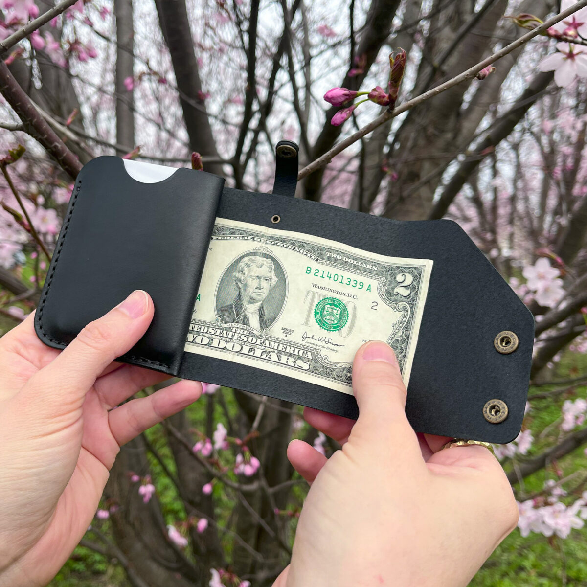 Minimalist Wallet For Women And Men