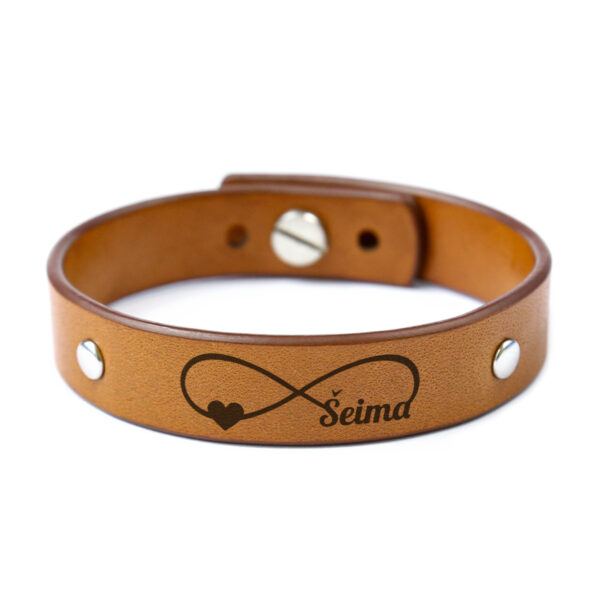 Brown leather bracelet with engraving